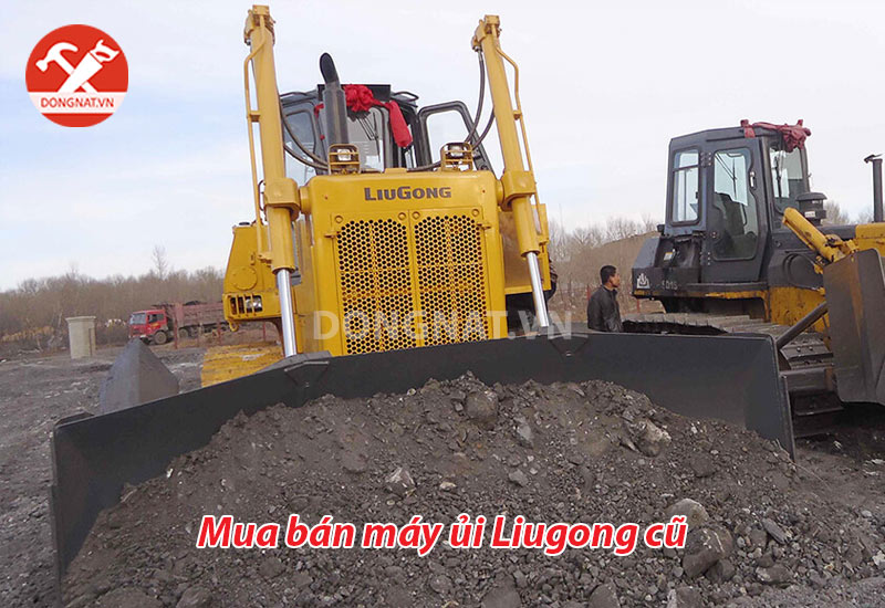 mua-ban-may-ui-liugong-cu