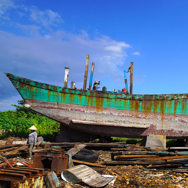 Thanh lý tàu thuyền