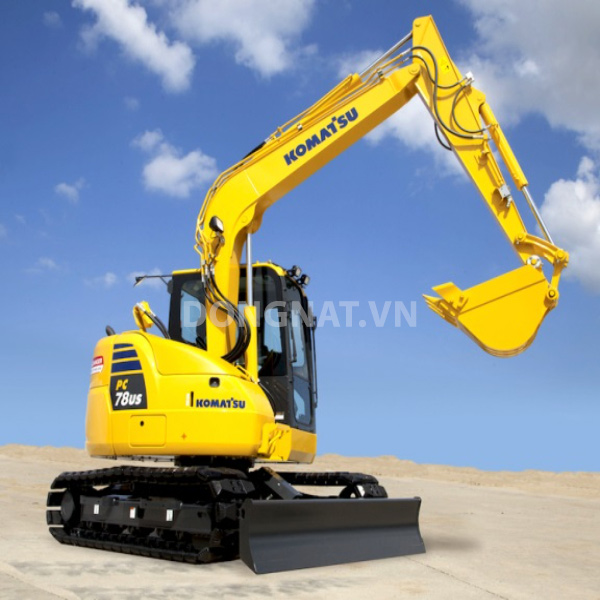 thu-mua-ban-may-xuc-dao-komatsu-cu