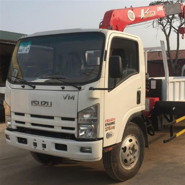 xe cẩu Isuzu